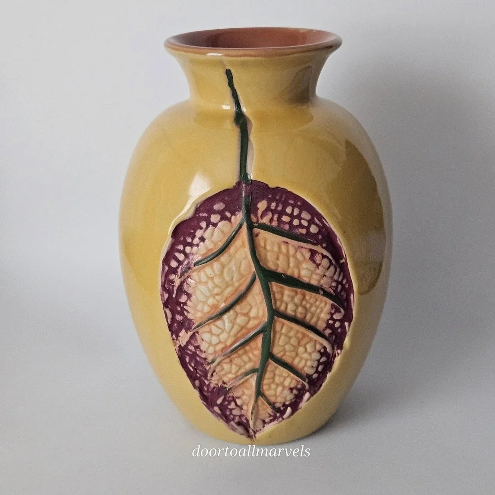 Mid Century American Art Pottery Vase Sgraffito Leaf Relief 7
